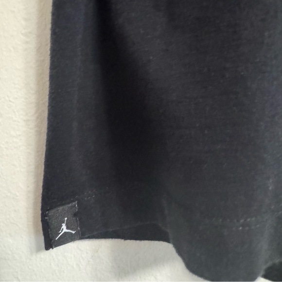 Nike Air Jordan Flight T-Shirt Mens XL Black 'Sorry For Your Loss Tour' Red Rose - Picture 6 of 6